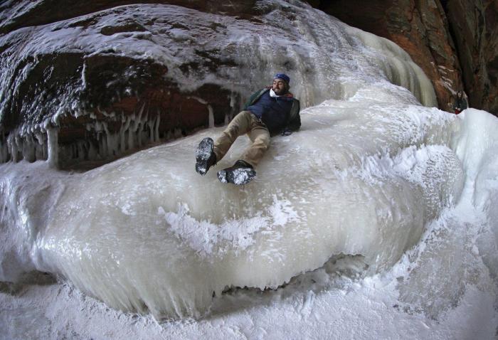 Lago superior de Wisconsin congelado: paisajes de hielo impresionantes (FOTOS)
