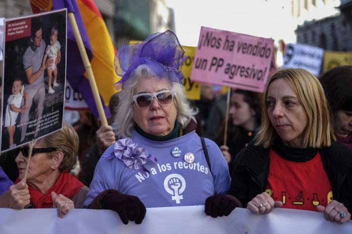 Las mareas ciudadanas toman el centro de Madrid contra las reformas del Gobierno