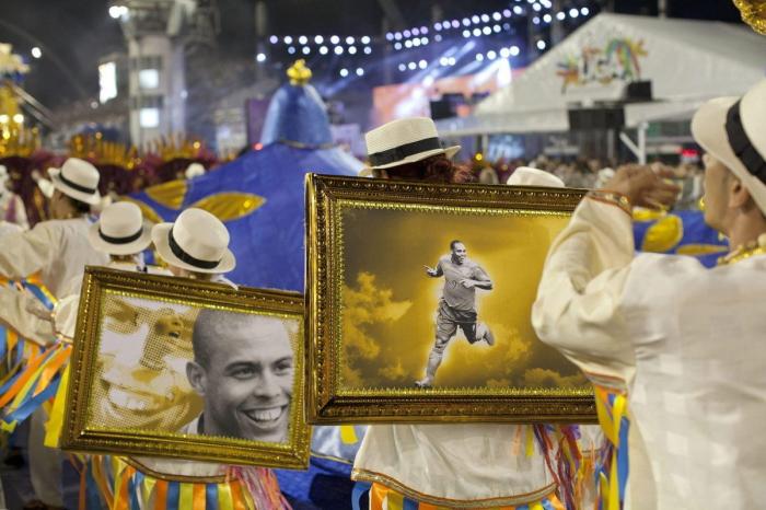 Viaja a los carnavales más famosos del mundo en 21 imágenes (FOTOS)