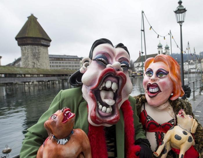 Viaja a los carnavales más famosos del mundo en 21 imágenes (FOTOS)