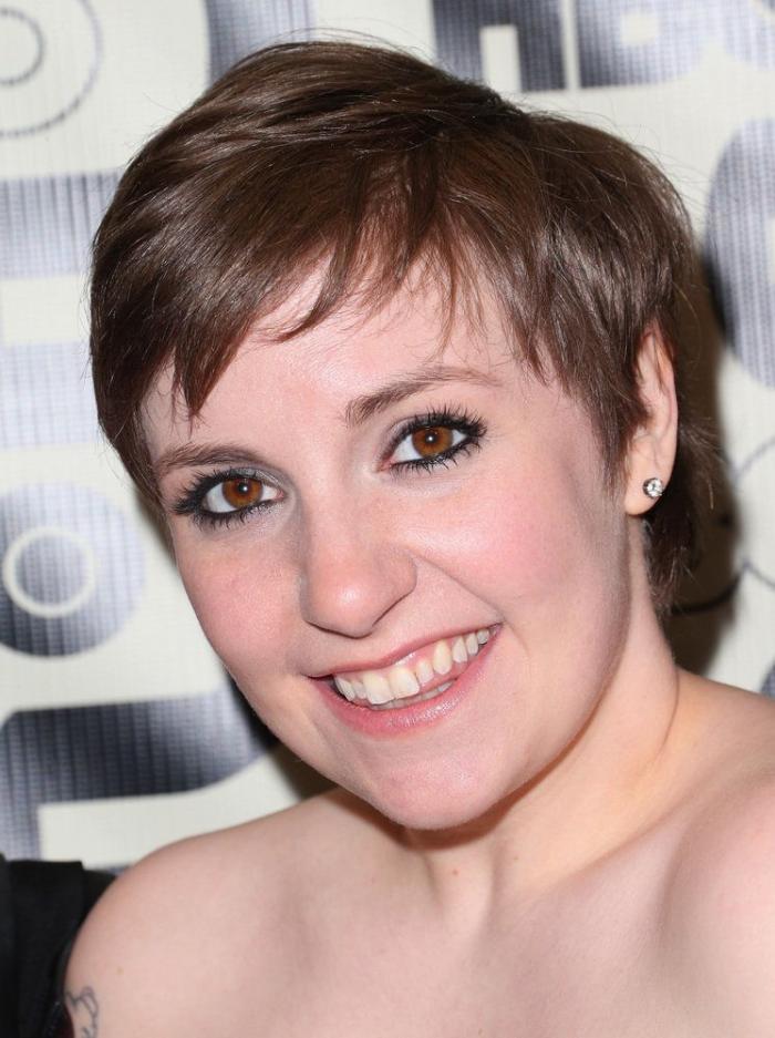 Lena Dunham celebra su aumento de peso con una importante reflexión