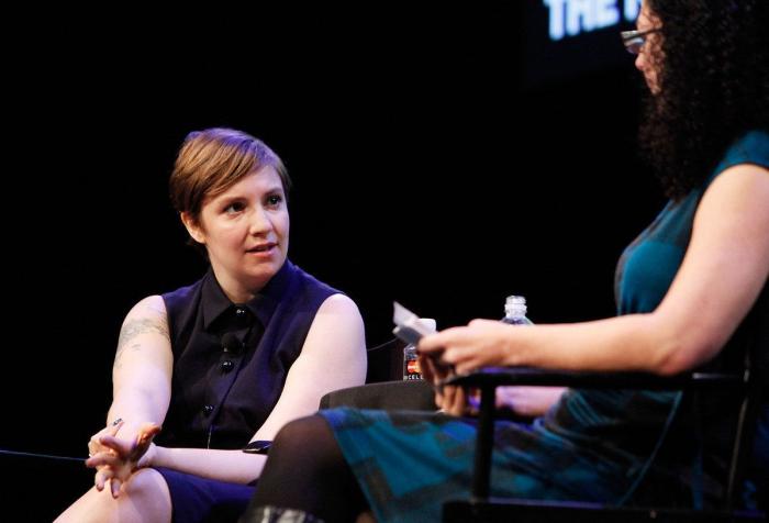 Lena Dunham celebra su aumento de peso con una importante reflexión