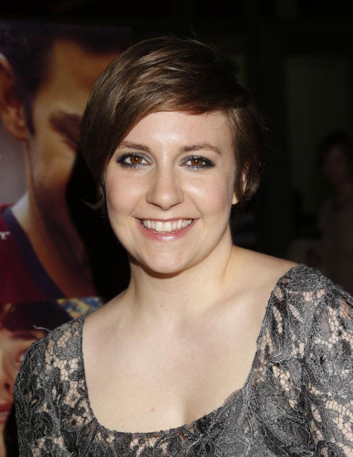 Lena Dunham celebra su aumento de peso con una importante reflexión
