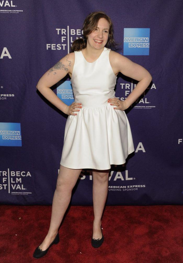 Lena Dunham celebra su aumento de peso con una importante reflexión