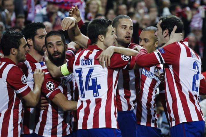 El Atleti vapulea al Milán (4-1)