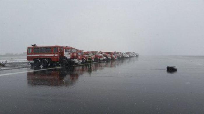 Un piloto salva la vida de 439 personas con una maniobra milagrosa y le dan 400.000 euros