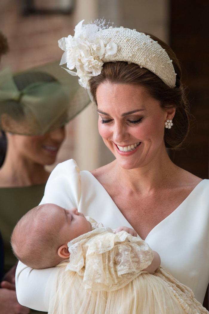 Las imágenes del bautizo del príncipe Luis, tercer hijo del príncipe Guillermo y Kate Middleton