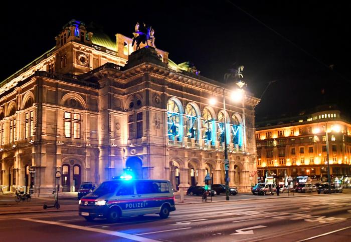 Al menos cuatro muertos en un atentado islamista en Viena