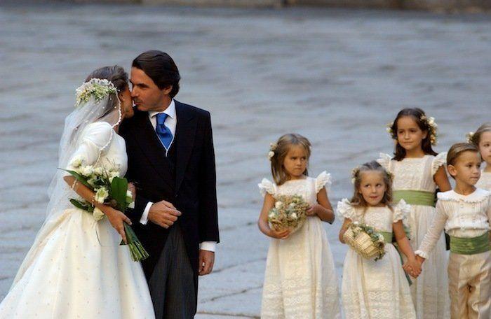 Aznar recuerda cómo le insultaba Chávez y dice a Ayuso: "No sabes lo que te envidio porque sus hijos te insulten a ti"