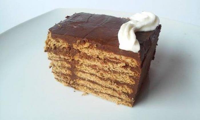 Drama en su cumpleaños: encarga una tarta y el desastre que recibe triunfa como nunca en Twitter