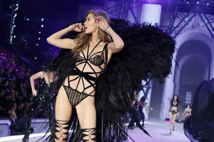 Esta foto de hace 17 años ya predijo que Bella y Gigi Hadid serían ángeles de Victoria's Secret