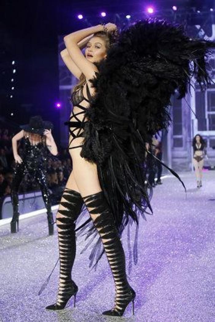 Esta foto de hace 17 años ya predijo que Bella y Gigi Hadid serían ángeles de Victoria's Secret