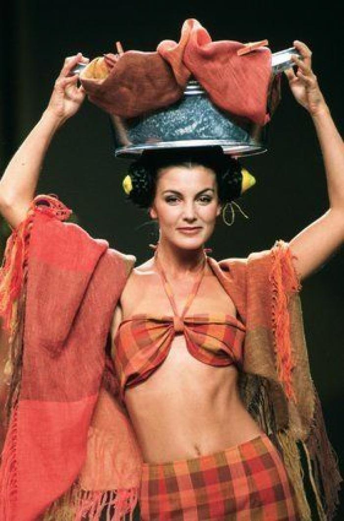 Los treinta años de moda de la pasarela de Madrid, en fotos