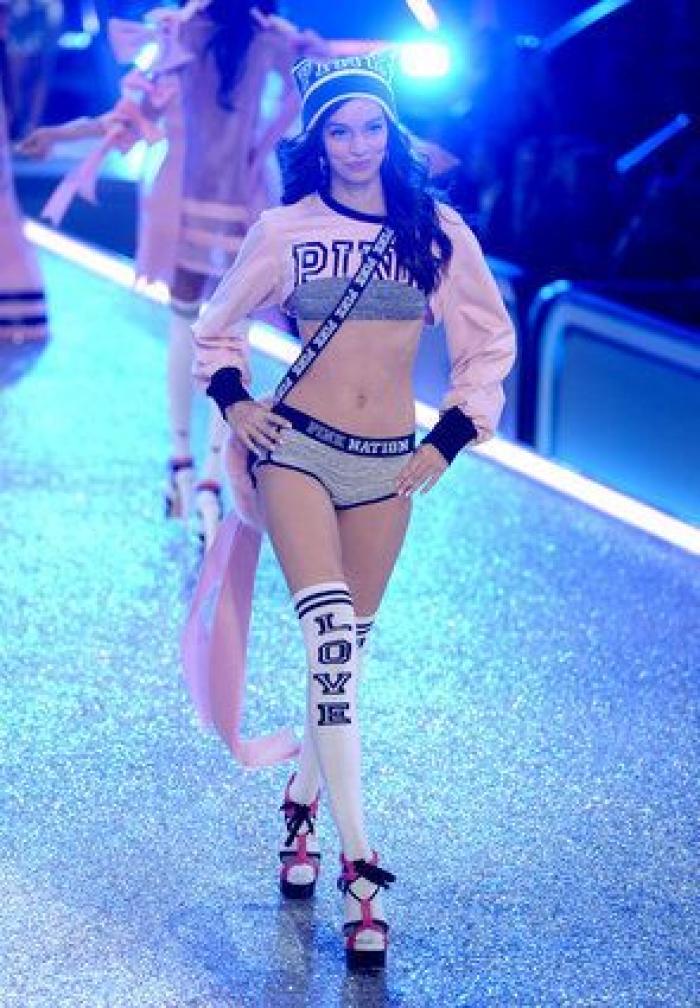 Esta foto de hace 17 años ya predijo que Bella y Gigi Hadid serían ángeles de Victoria's Secret