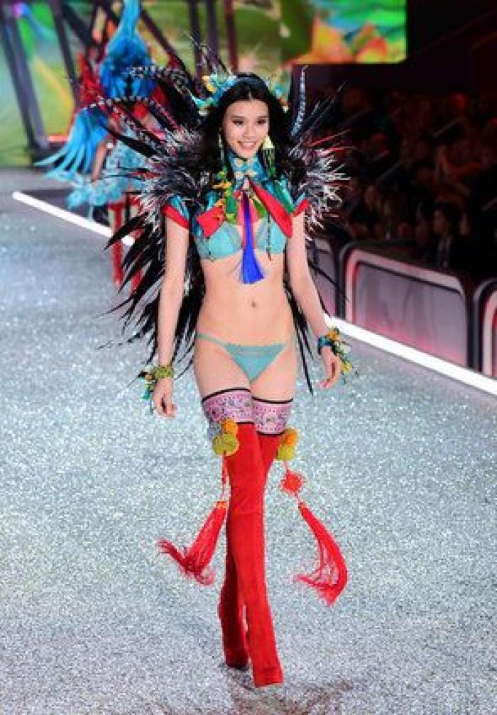 Esta foto de hace 17 años ya predijo que Bella y Gigi Hadid serían ángeles de Victoria's Secret