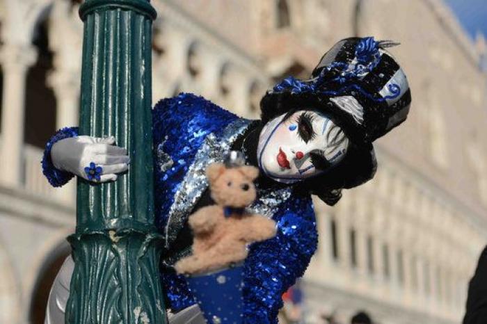 ¿Inquietantes o bonitas? Las mejores fotos del Carnaval de Venecia 2015