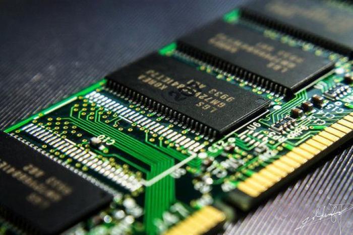 El día que Samsung jugó a ser Apple y otras novedades tecnológicas (FOTOS)