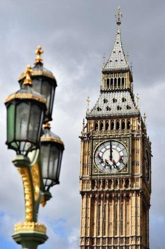 Así se limpia el Big Ben (FOTOS, VÍDEO)