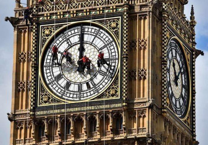 Así se limpia el Big Ben (FOTOS, VÍDEO)