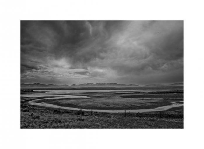 La gente calificó de pornográficas estas fotos de la hija de un artista. Y esto fue lo que él respondió