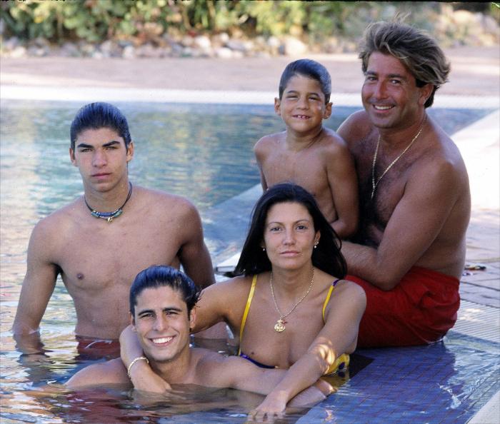 Cayetano Rivera se moja sobre un político: "Siempre es un gusto escucharle"