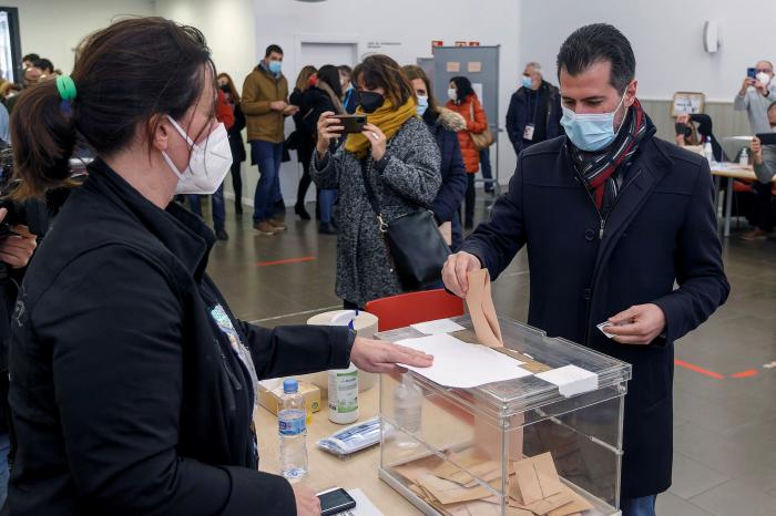 Mañueco dialogará con todos pero quiere un Gobierno del PP en Castilla y León