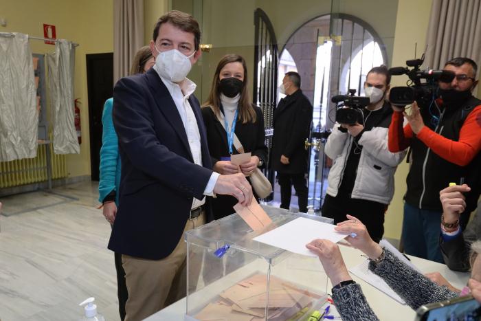 Mañueco dialogará con todos pero quiere un Gobierno del PP en Castilla y León