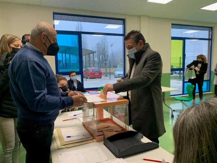 Mañueco dialogará con todos pero quiere un Gobierno del PP en Castilla y León