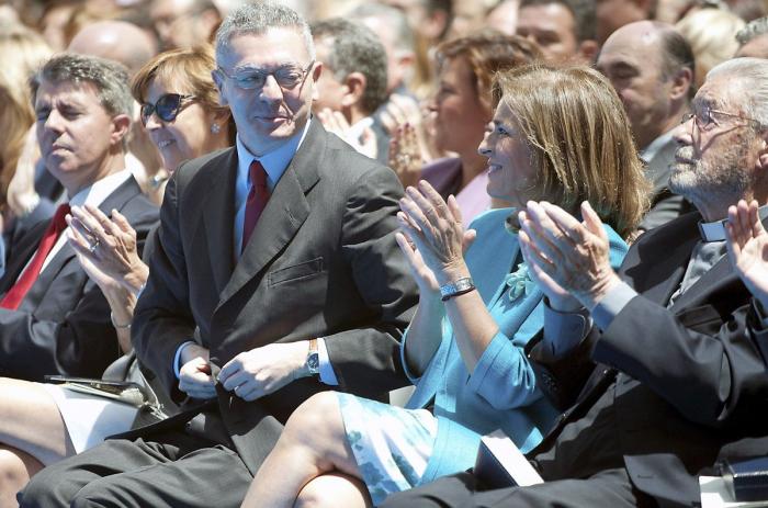 Botella pide hacer un "esfuerzo de regeneración" en la política