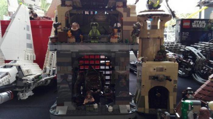 'Sálvame' (Telecinco) empieza como nunca y se lleva los peores comentarios