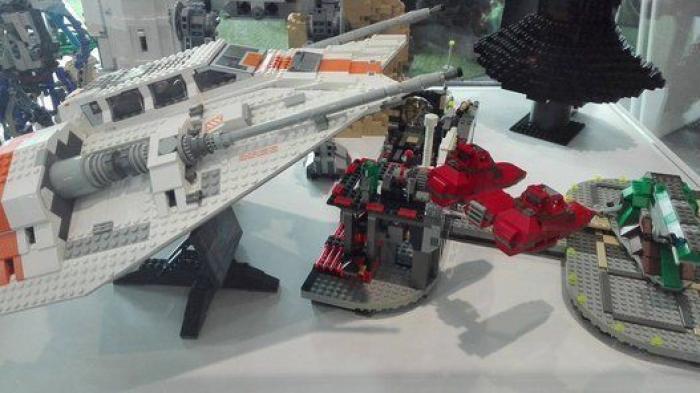 'Sálvame' (Telecinco) empieza como nunca y se lleva los peores comentarios