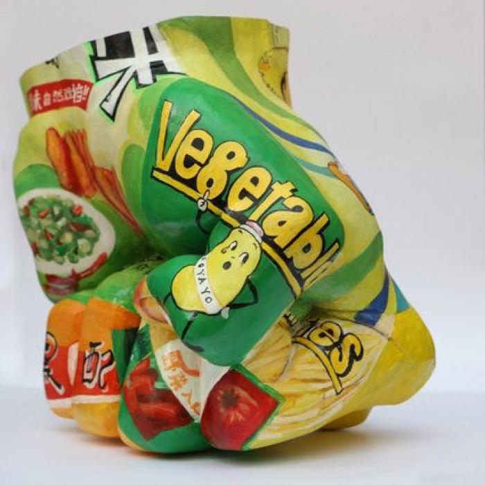 Liu Bolin, el artista que se esconde entre sus obras (FOTOS)