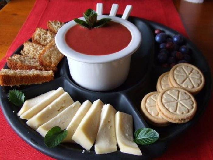 Comer en época de fresas: cómo incorporar esta fruta a tus recetas