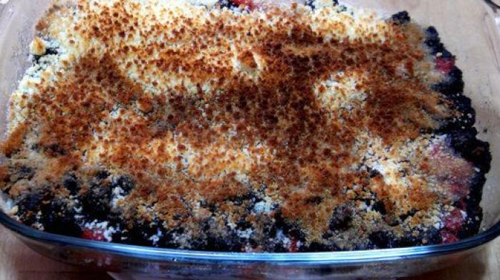 Comer en época de fresas: cómo incorporar esta fruta a tus recetas