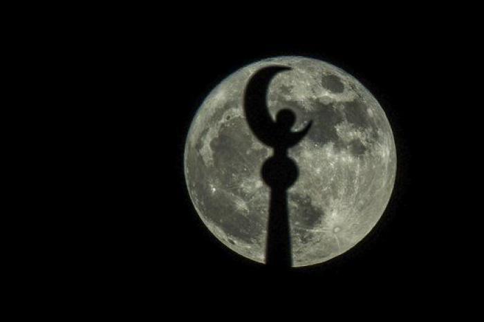 17 fotones que muestran la superluna alrededor del mundo