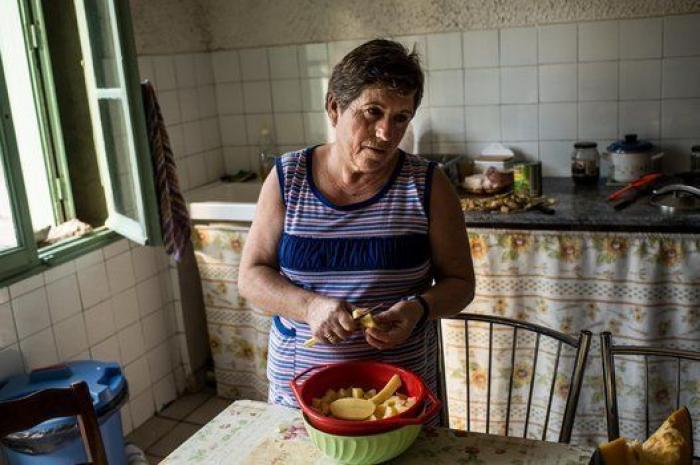 La vida de los españoles en la vendimia francesa, en 27 fotones