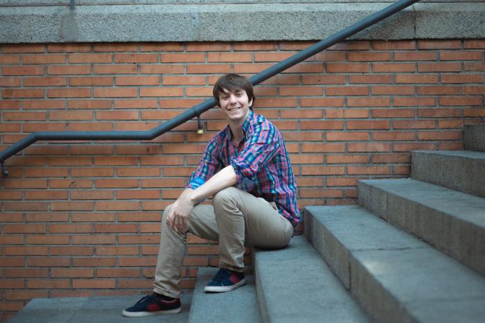 Eduardo Rubiño: "Maricón sigue siendo el insulto más utilizado en los colegios"