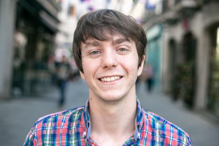 Eduardo Rubiño: "Maricón sigue siendo el insulto más utilizado en los colegios"