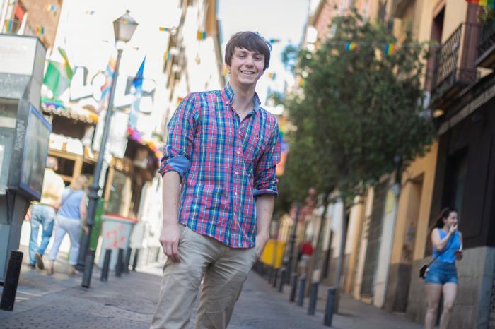 Eduardo Rubiño: "Maricón sigue siendo el insulto más utilizado en los colegios"