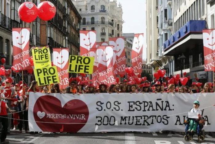 Las imágenes de las marchas antiabortistas que acusan al PP de "traición" (FOTOS)