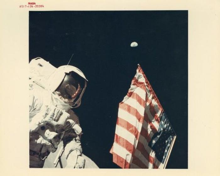 Centenares de fotografías inéditas de la NASA revelan la belleza 'vintage' del espacio exterior