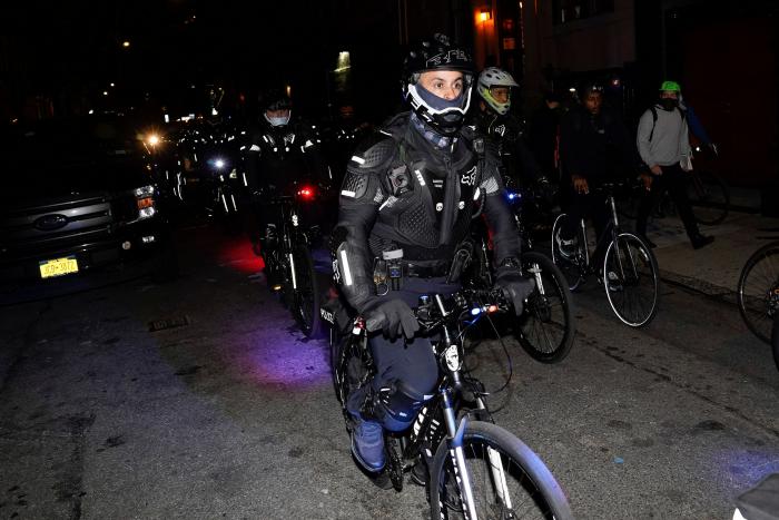 Decenas de detenidos en las protestas contra Trump en Nueva York y Mineápolis