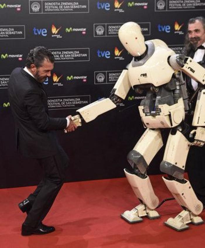 Así posa Antonio Banderas en el Festival de San Sebastián sin Melanie Griffith (FOTOS)