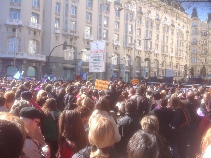 Gallardón dimite tras la retirada de la reforma del aborto y deja la política