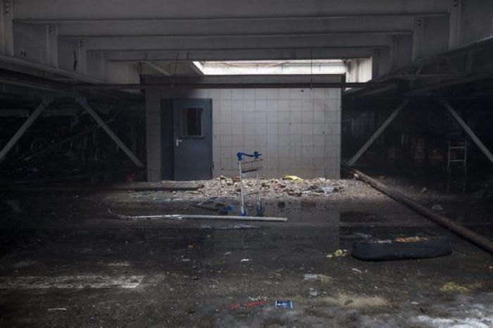 El aeropuerto de Donetsk, reducido a una carcasa calcinada tras meses de bombardeos