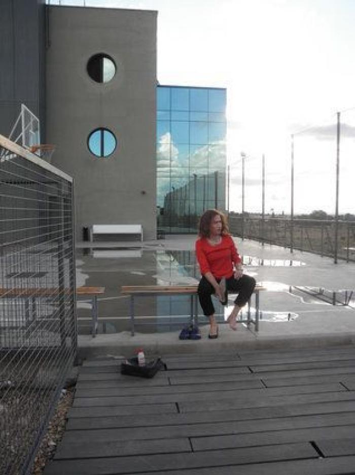 Botella, sobre la venta de viviendas públicas a un fondo de inversión: "Se respetaron los derechos de los inquilinos"