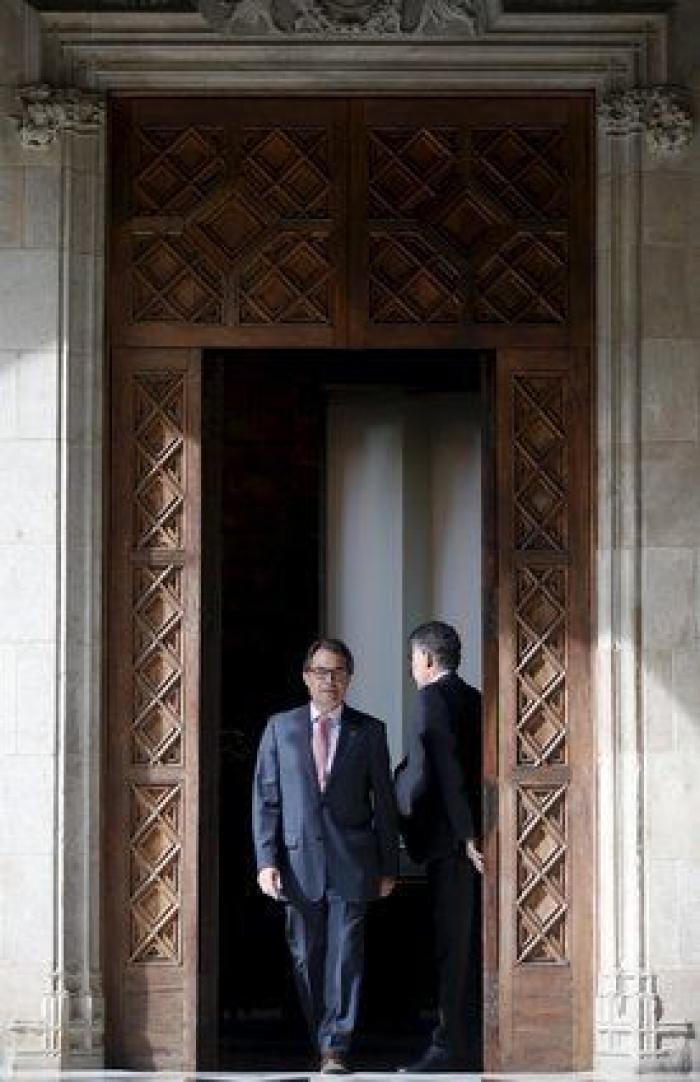 Mas reconoce ante Colau una deuda de 55 millones de euros con Barcelona