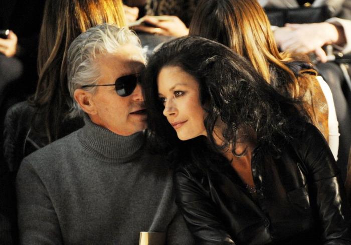 Catherine Zeta-Jones responde a quienes daban por rota su relación con Michael Douglas