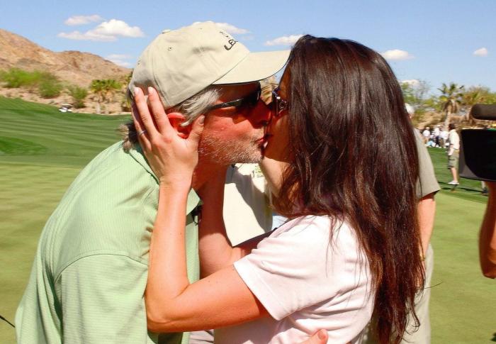 Catherine Zeta-Jones responde a quienes daban por rota su relación con Michael Douglas