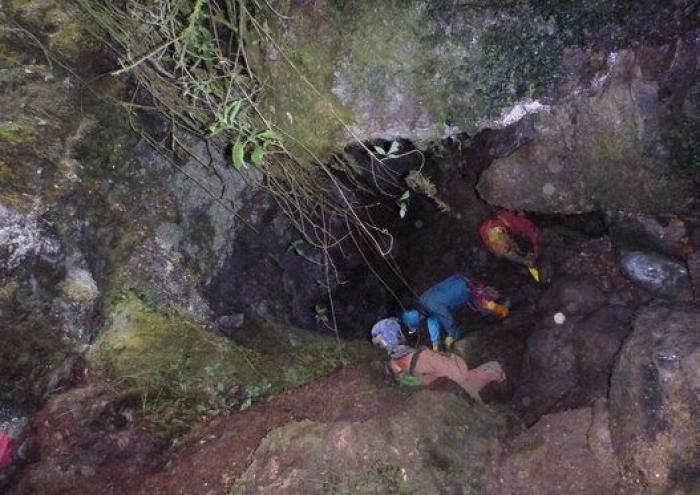 El espeleólogo rescatado: "Lo peor fueron los primeros días, sin comida y con dolores muy intensos"